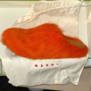Marni Orange Fussbett Sabot Loafers